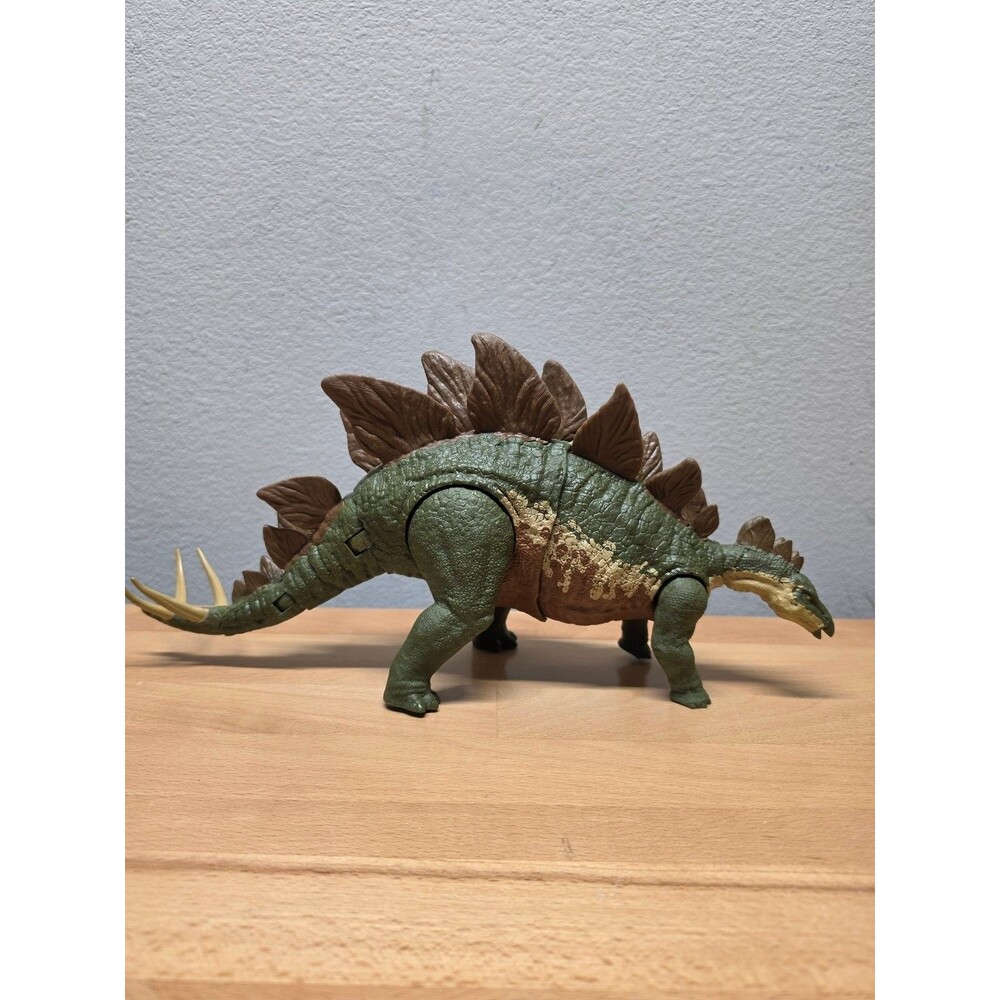 Jurassic World Mattel Stegosaurus Action Figure Dinosaur Toy GWD62 Articulated
